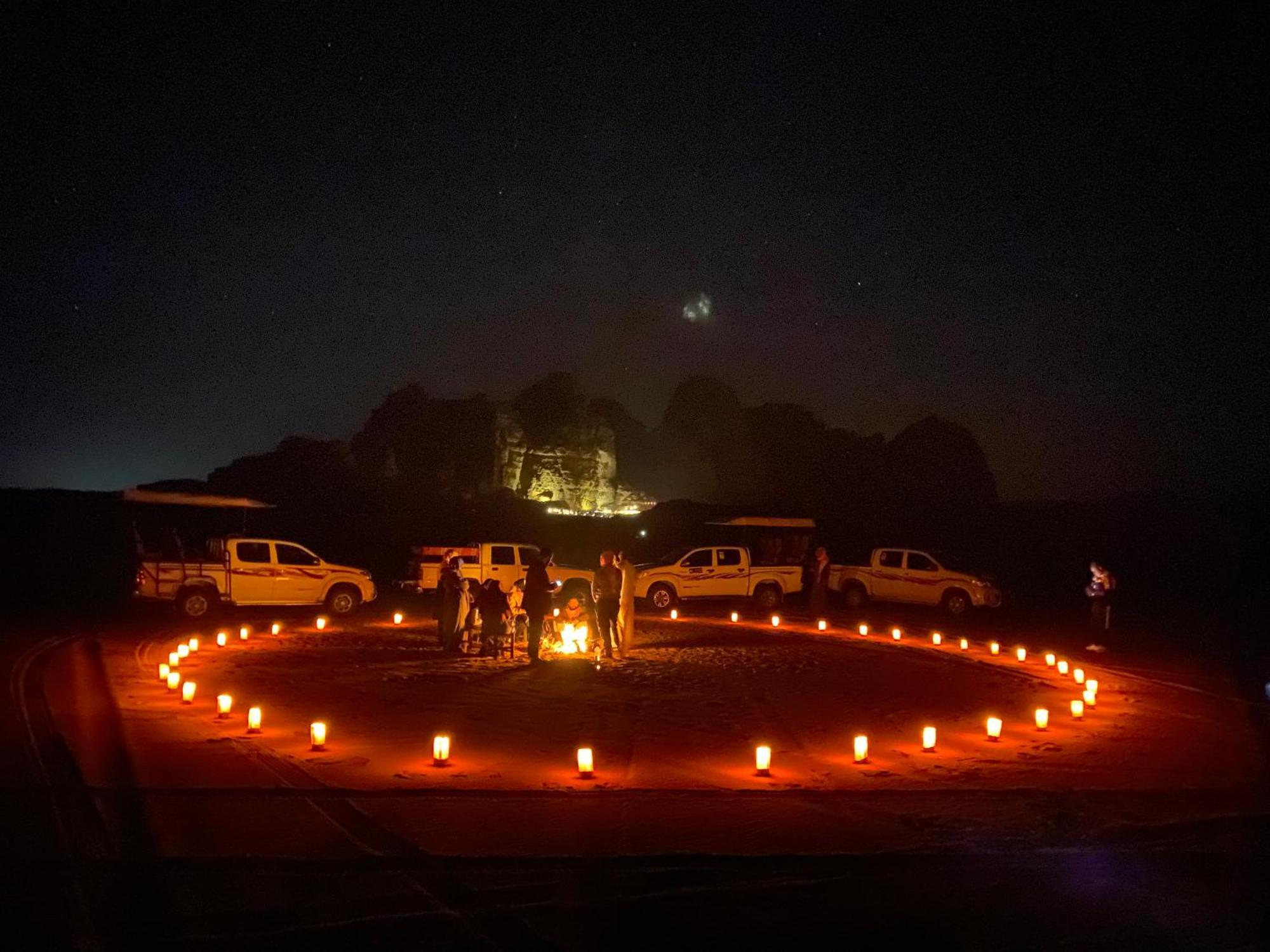 Rum Four Mountain Luxury Camp Wadi Rum Exterior foto