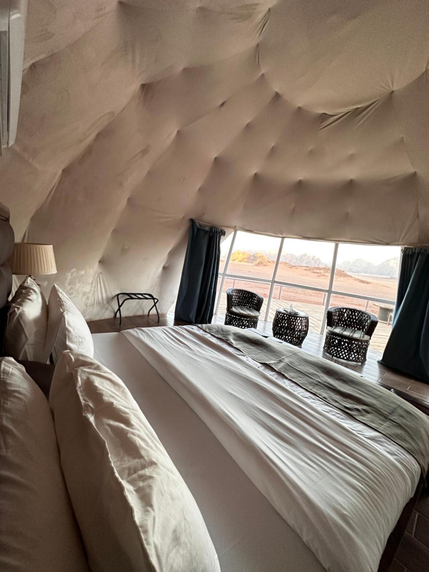 Rum Four Mountain Luxury Camp Wadi Rum Exterior foto