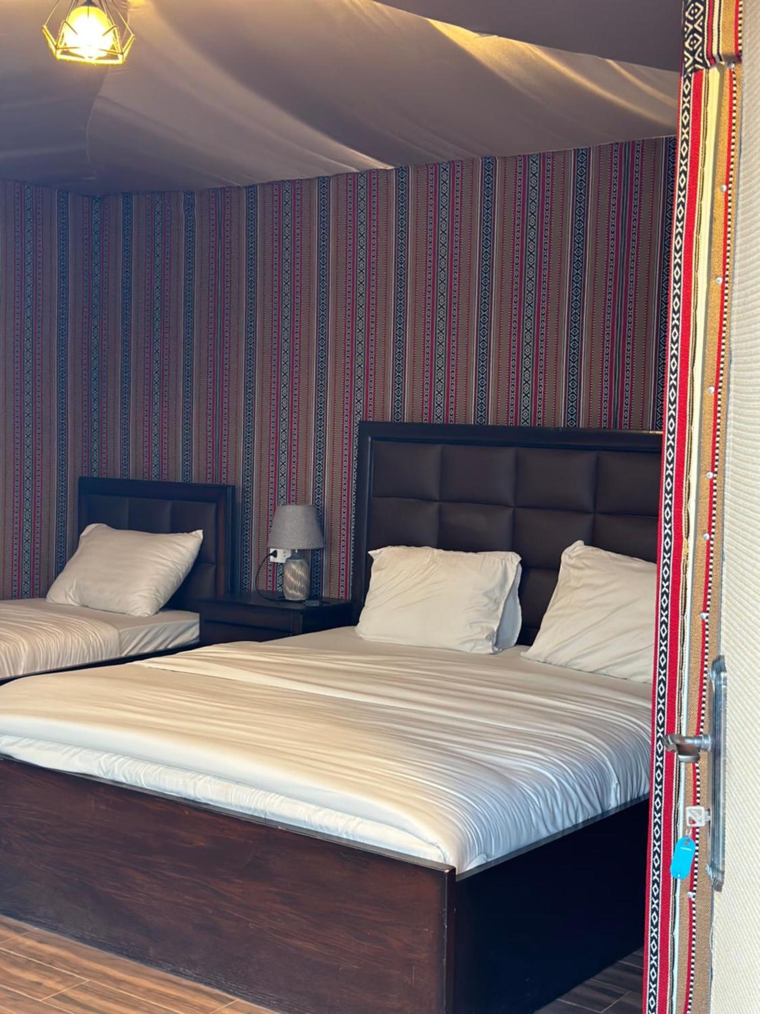 Rum Four Mountain Luxury Camp Wadi Rum Exterior foto